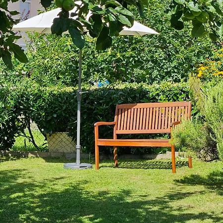 Schloessleweg 2a *